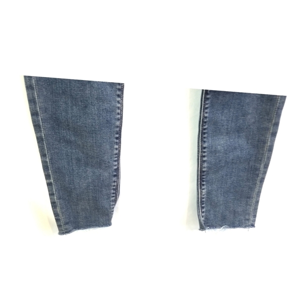 Express Size 4R Ankle Legging Jean's Mid Rise Floral Design Very cute, like new! - Picture 5 of 6